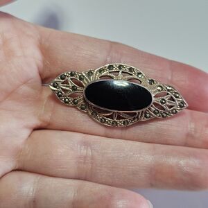 *Sale* Vintage Sterling Silver Marcasite Oval Black Onyx Filigree Brooch